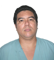 Dr. Hugo Valencia